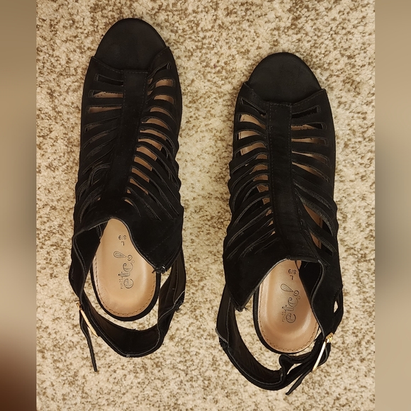 Strappy Heeled Booties - Picture 7 of 11